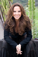 Saludo  de Kate del Castillo