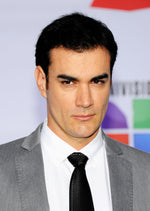 Saludo  de David Zepeda