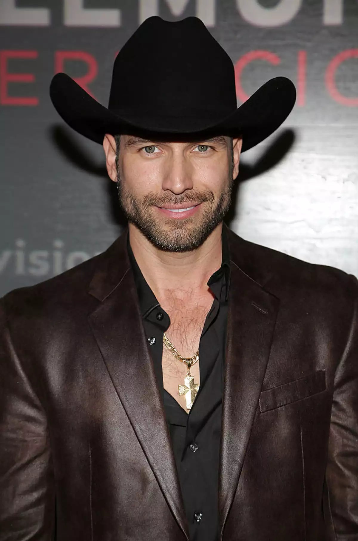 Saludo  de Rafael Amaya